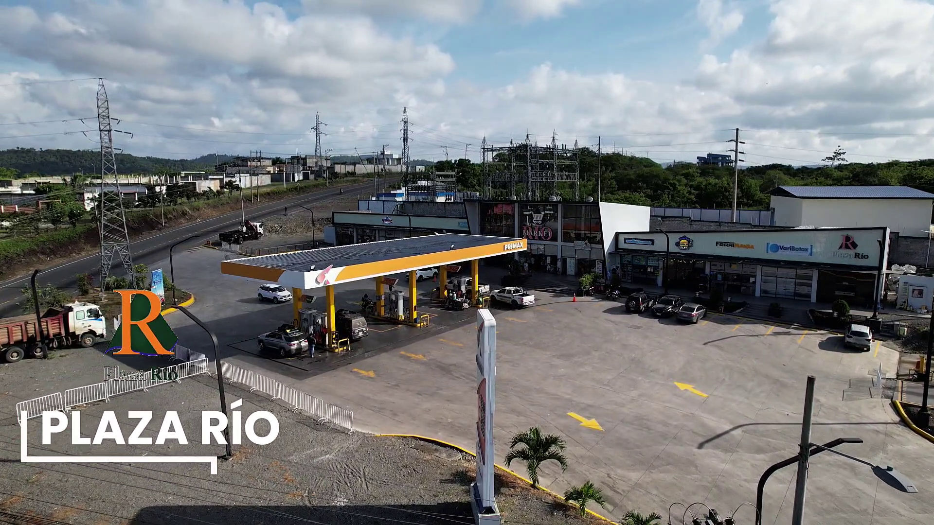 Plaza Comercial LH